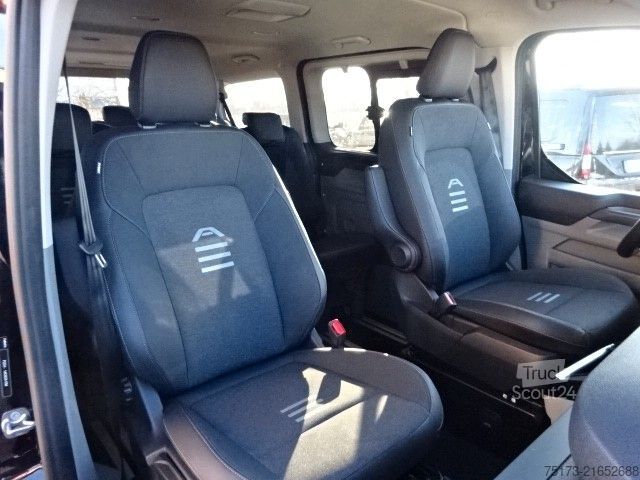 Minibussi FORD Tourneo Custom 320L1 Active 4x4 AHK Stndhzg iACC