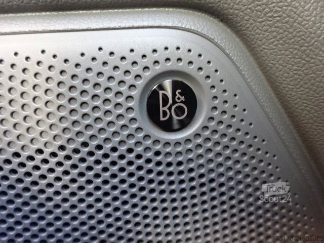 Minibussi FORD Tourneo Custom 320L1 Active 4x4 AHK Stndhzg iACC