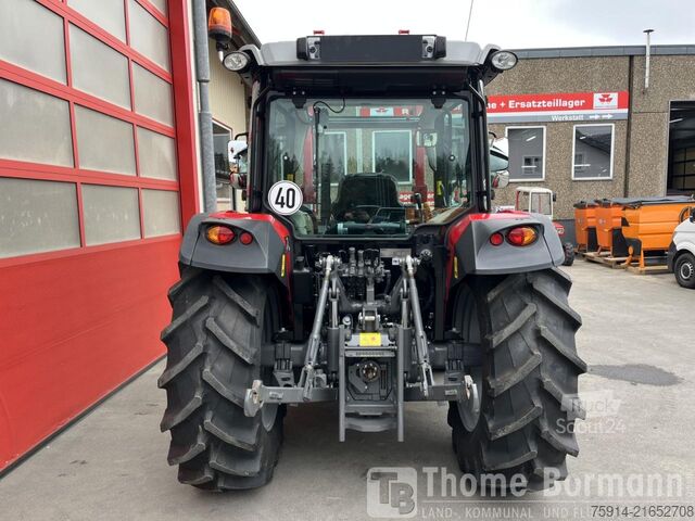Tractor Massey Ferguson MF 4709 M Cab Essential