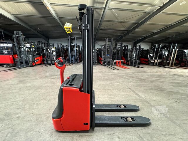 Manuell staplare Linde L12 [ID: 410]