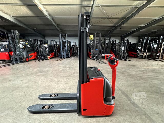 Manuell staplare Linde L12 [ID: 410]