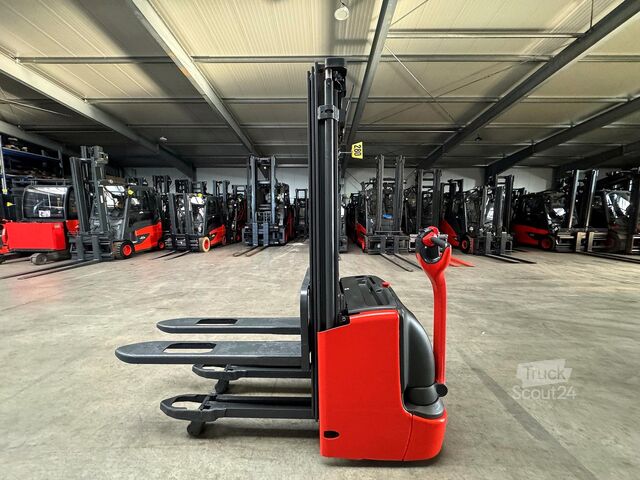 Manuell staplare Linde L12 [ID: 410]