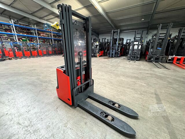 Manuell staplare Linde L12 [ID: 410]