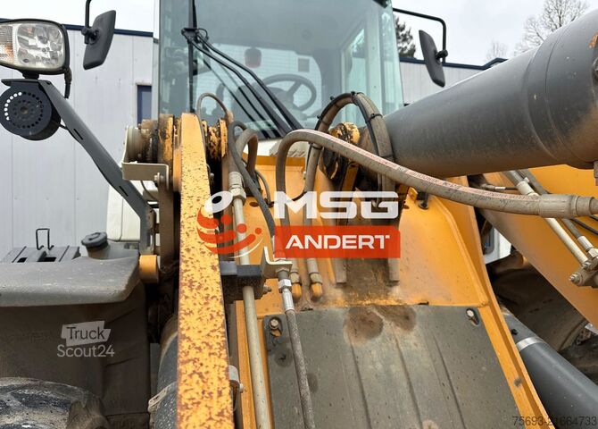 Chargeuse Liebherr L 538