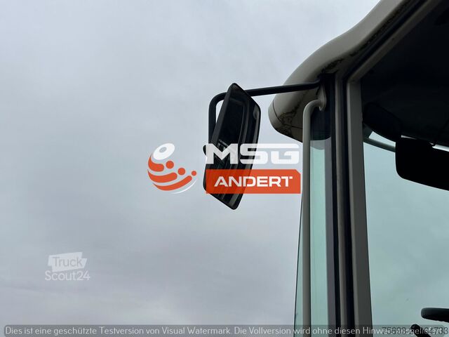 Lader Liebherr L 538