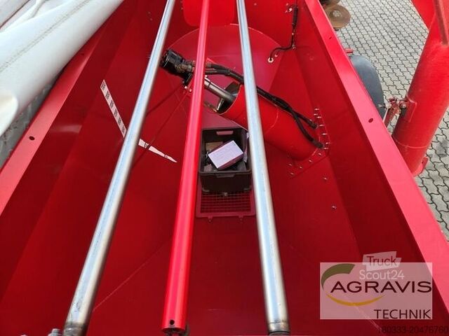 Precision seeder Horsch MAESTRO 12 CC