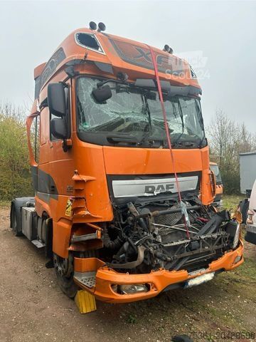 Standard tractor unit DAF XF 510