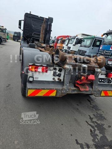 Kamion s kipom s pomičnim kontejnerom MERCEDES-BENZ Arocs 3263 / 8X4 / Blatt/ Hiab XR26