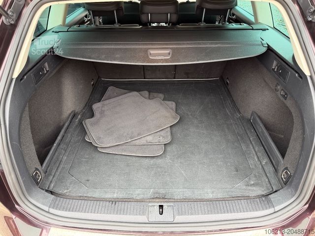 Minibus VOLKSWAGEN Passat Variant Highline BMT/Start-Stopp