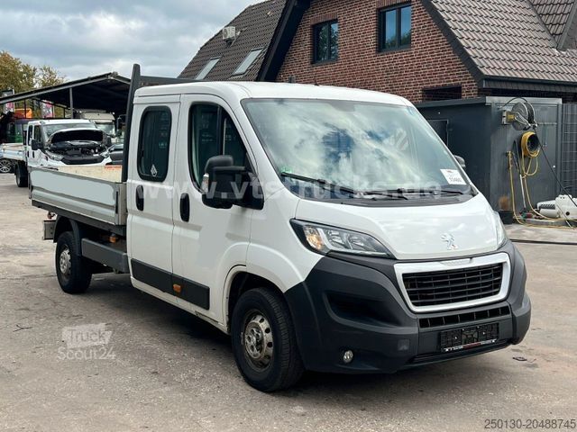 Pick-up van PEUGEOT Boxer DoKa Pritsche HDi 130 4x2