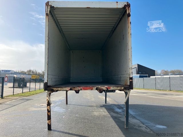 Değiştirme kasalı treyler KRONE .