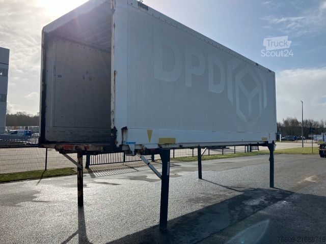 Değiştirme kasalı treyler KRONE .