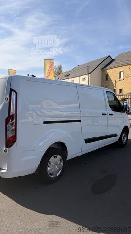 Furgon blaszak Ford Transit Custom