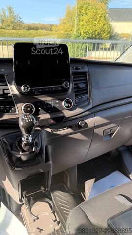 Furgon blaszak Ford Transit Custom