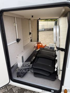 Autocaravana capucino Forster A 699 DVB 165 PS, Automatik