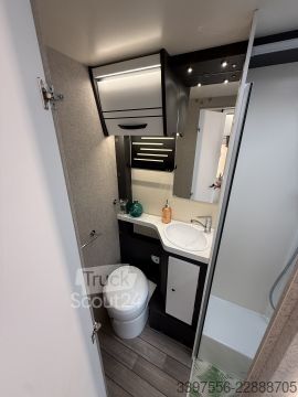 Autocaravana capucino Forster A 699 DVB 165 PS, Automatik