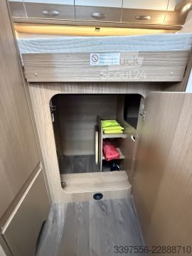 Τροχόσπιτο με προεξοχή (alcove) Carado A 132 Solar 2x 100 W +Wechselrichter