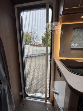 Τροχόσπιτο με προεξοχή (alcove) Carado A 132 Solar 2x 100 W +Wechselrichter