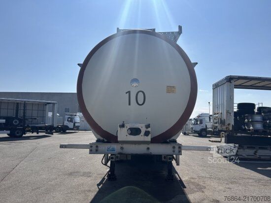 Cisterna polpriklopnik MENCI LEBENSMITTELTANK ISOLIERT, 3 KAMMERN, 34000L LIFTACHSE,   BPW-ACHSEN