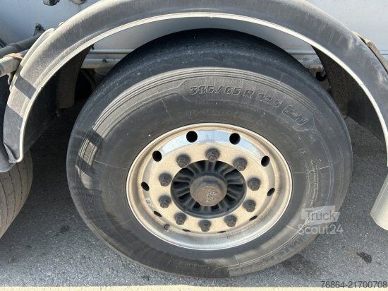 Cisterna polpriklopnik MENCI LEBENSMITTELTANK ISOLIERT, 3 KAMMERN, 34000L LIFTACHSE,   BPW-ACHSEN