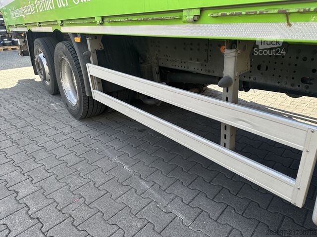 LKW mit Pritsche & Plane IVECO Stralis AT