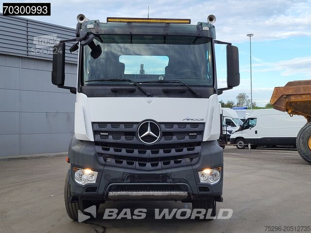 Система крюкообразных рычагов Mercedes Arocs 3342 6X4 HYVA 26-62-S Hooklift  Big-Axle ...