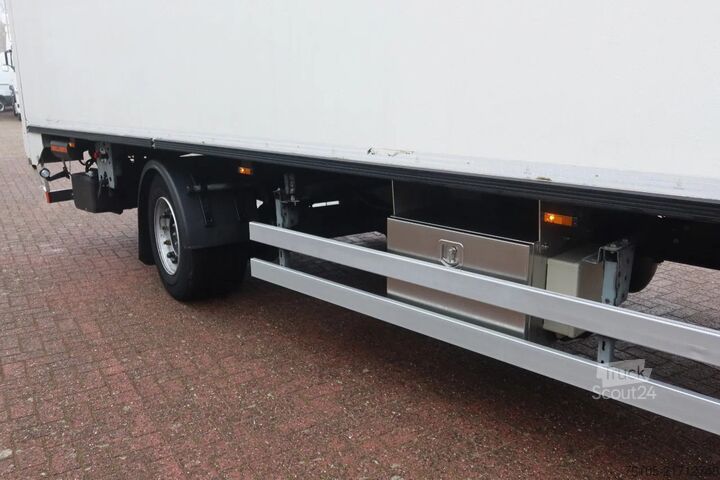 Padrão-SZM MAN TGM 15.290 Trekker + Heiwo city trailer geisole...