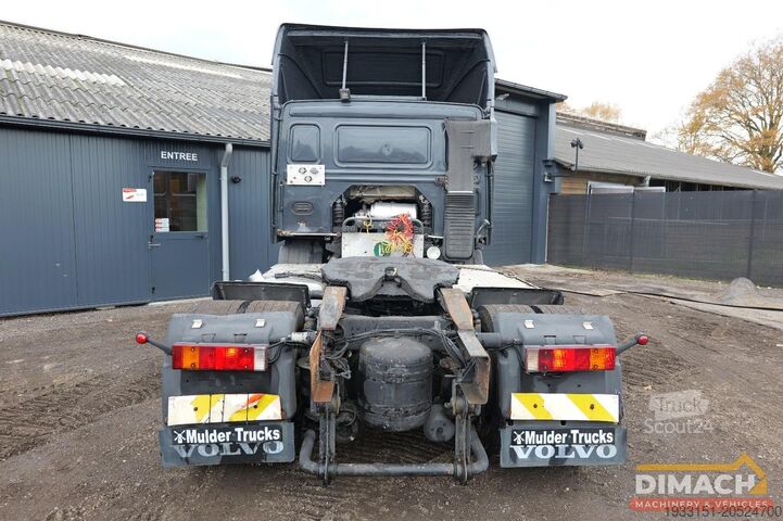 Standard tractor Volvo FL7-4X2T-67L 4x2 truck FL7 slaapcabine - koppel...