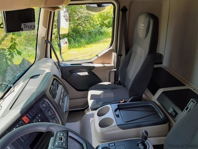 Kamion za prevoz pića DAF FA XB 290 16t Swing-Board-Aufbau