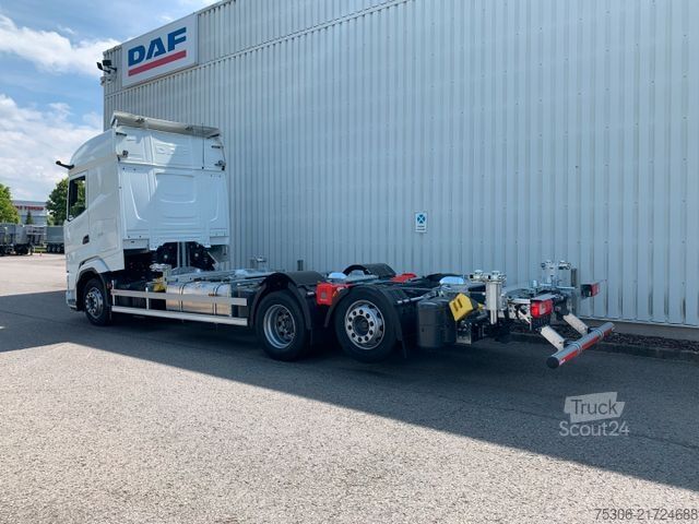 Вантажівка зі змінною надбудовою DAF FAN XG 480  Maxiwechsler 1020-1320