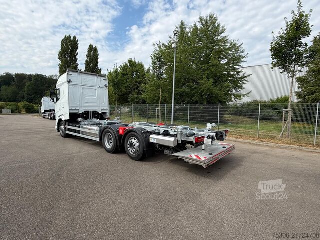 Vaihtolavakuorma-auto DAF FAN XG 480 Multiwechsler 1120-1320 Ladebordwand