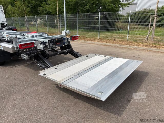 Vaihtolavakuorma-auto DAF FAN XG 480 Multiwechsler 1120-1320 Ladebordwand