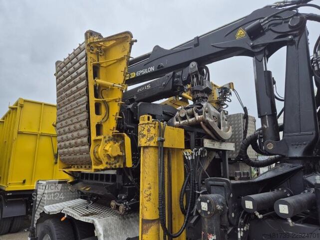 Bosfrees + aanhangwagen Volvo FMX540 6x6 / 34 tho. km / WUST SMC-812