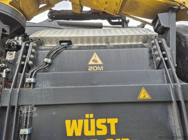 Bosfrees + aanhangwagen Volvo FMX540 6x6 / 34 tho. km / WUST SMC-812