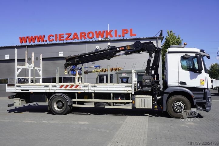 Platform met kraan Mercedes-Benz Arocs 1833 4x2 / 50 tho. km! / HIAB