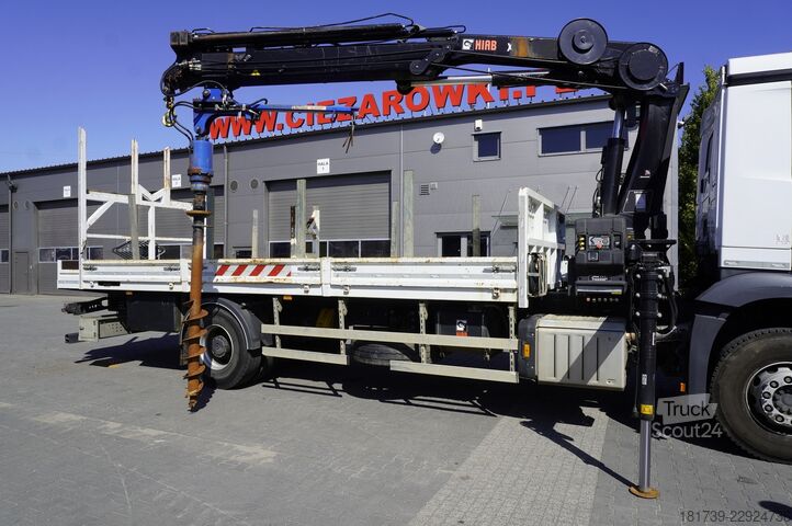 Platform met kraan Mercedes-Benz Arocs 1833 4x2 / 50 tho. km! / HIAB