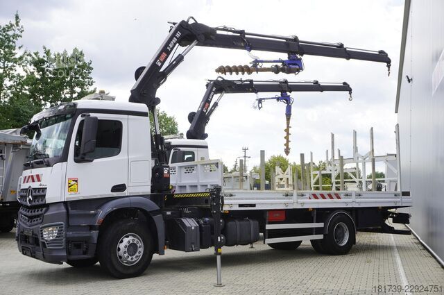 Platform met kraan Mercedes-Benz Arocs 1833 4x2 / 50 tho. km! / HIAB