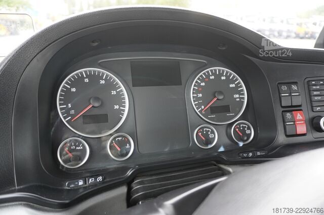 Haakarmwagen MAN TGS 26.360 6×4 BB / 160 tho. km / Palfin