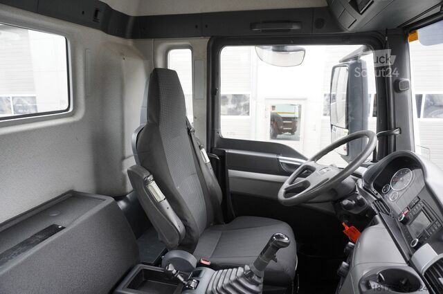 Haakarmwagen MAN TGS 26.360 6×4 BB / 160 tho. km / Palfin