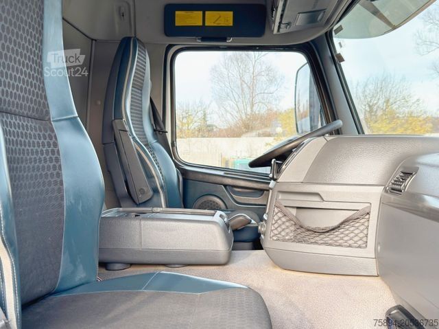 Кран, монтиран на камион VOLVO FMX 460 Kipper 6,40m + PALFINGER PK 18002 EH D