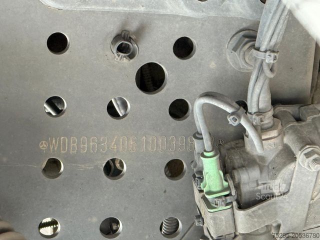 Volume trekker MERCEDES-BENZ Actros 1845 MEGA Solostar Retarder StHz TÜV11/25