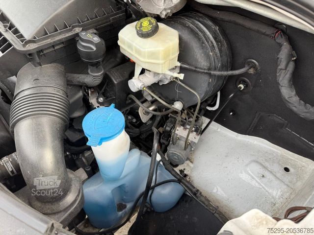 Kombi z visokim stropom MERCEDES-BENZ Sprinter 516 Super Maxi AHK TÜV neu zwillingsber