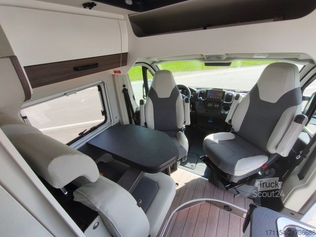 Kamper kombi VANTOURER Van 600 L , Aufstelldach,Längsbetten,Automatik