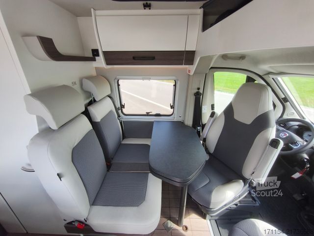 Kamper kombi VANTOURER Van 600 L , Aufstelldach,Längsbetten,Automatik