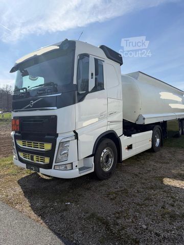 وحدة جرار قياسية VOLVO FH 500 MIT ADR