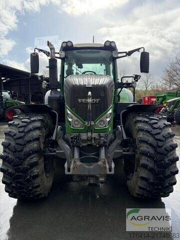 Traktors Fendt 828 VARIO S4