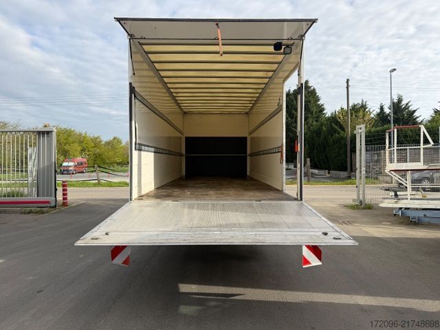 Skriňové nákladné vozidlo DAF LF 230, 12t, Koffer 7.2m, Lbw, Autom., Klima