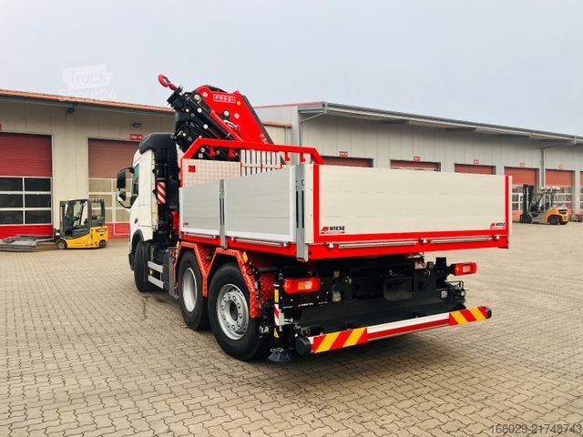 Camion poids lourd VOLVO FMX 540 6x2 mit Kran Fassi F545.2.28