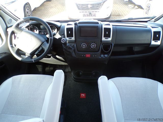 Teilintegriertes Wohnmobil BÜRSTNER Limited T IT 726 G Klima, Markise, SAT/TV