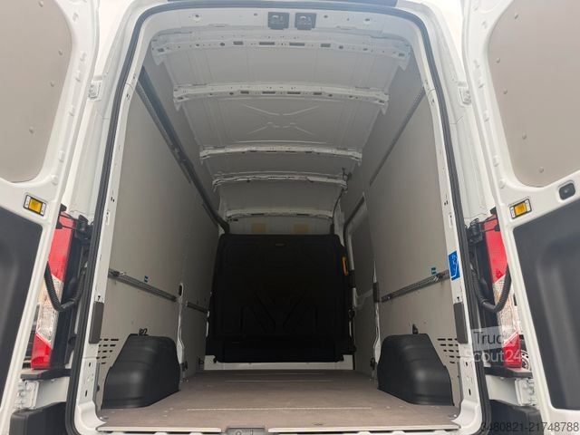 Dobozos furgon FORD Transit 350 Trend L3H3 Hoch-Dach AHK RFK Navi AC
